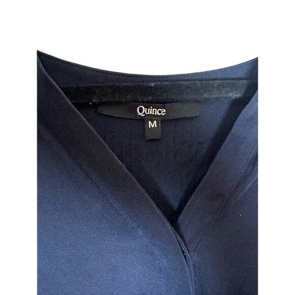 Quince Washable Silk Pleat Back Blouse Long Sleeve Navy Blue Quiet Luxury Size M - Picture 5 of 5